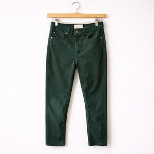 Gap Vintage Slim High-rise Corduroy Pant. Size 4/27. Great Condition. Skinny